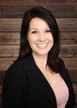 Asst. Branch Manager Melissa Niedholdt